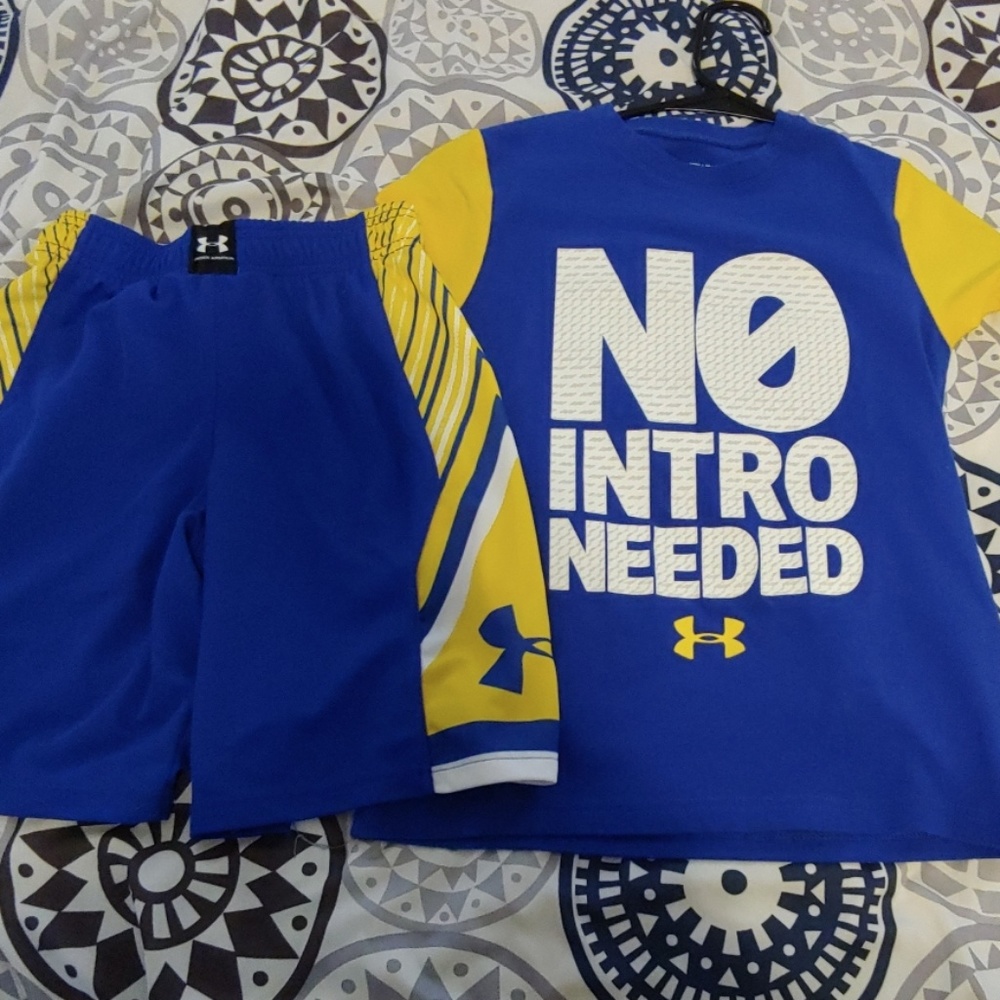 Under Armour youth shirt shorts combo